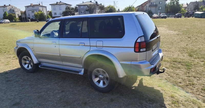 Mitsubishi Pajero cena 42900 przebieg: 93600, rok produkcji 2006 z Skierniewice małe 211